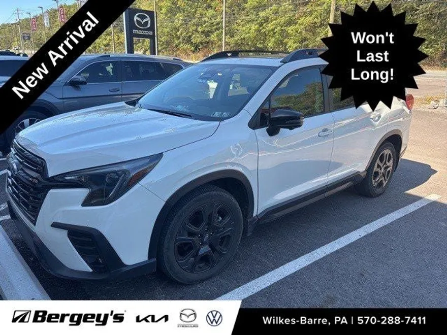 2023 Subaru Ascent Onyx Edition photo 1