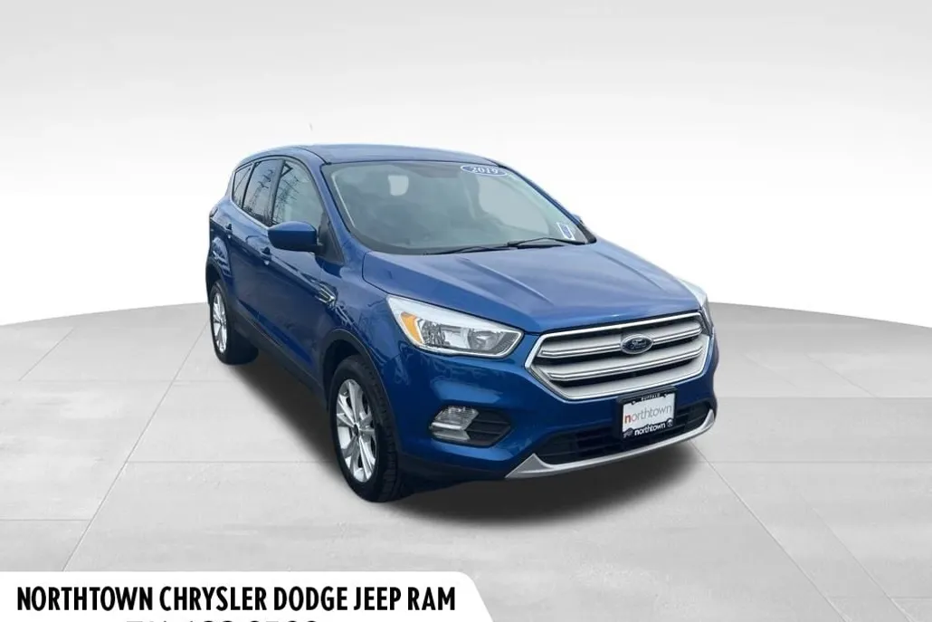 2019 Ford Escape SE photo 1