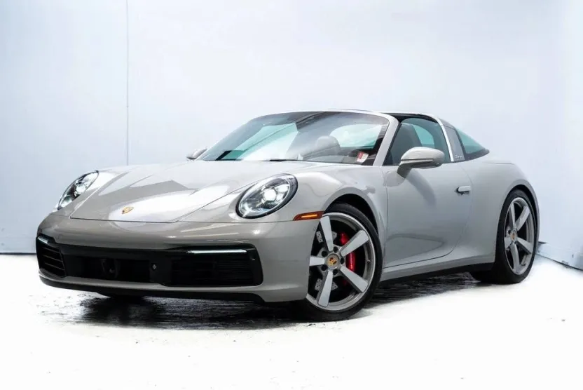 2024 Porsche 911 4S Targa 4 GTS photo 1