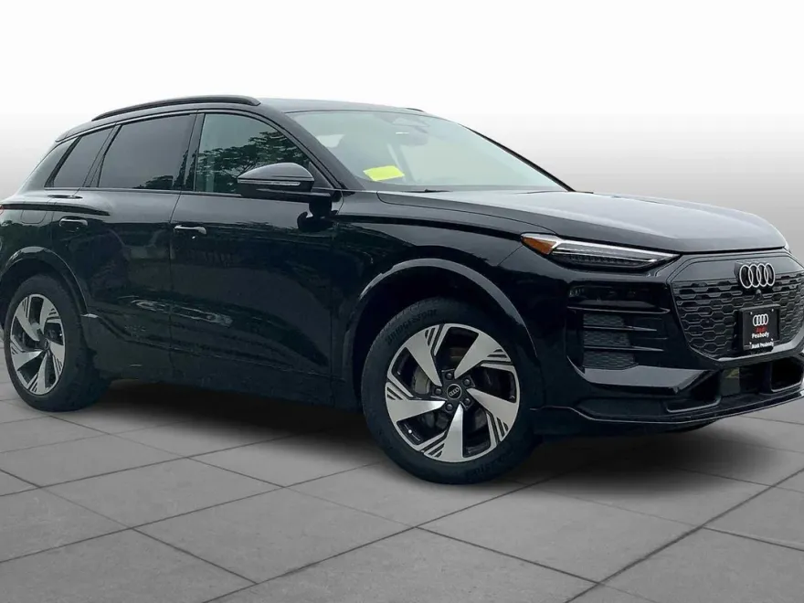 2025 Audi Q6 E-tron Premium Plus photo 1