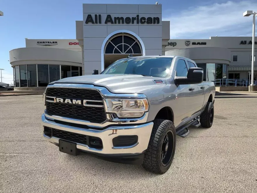 2024 Ram 2500 Tradesman photo 1