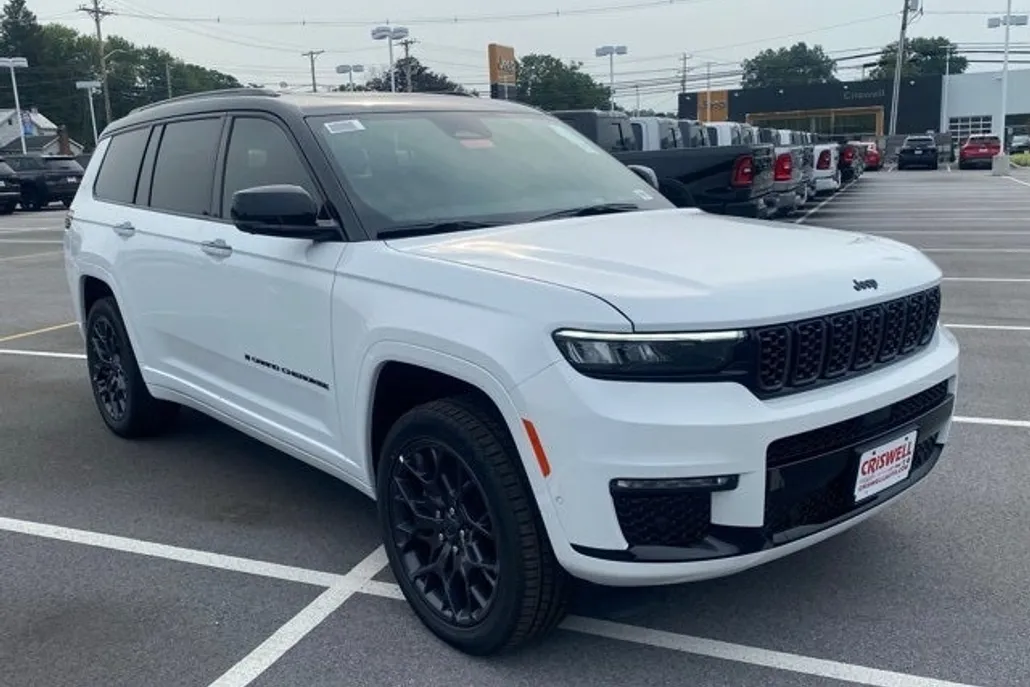 2025 Jeep Grand Cherokee L Summit Reserve photo 1
