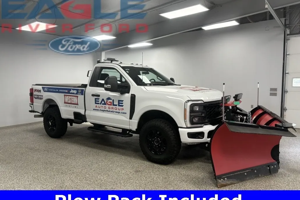 2023 Ford F-350 photo 1