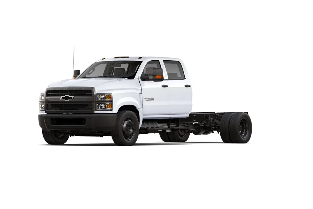 2024 Chevrolet Silverado 6500HD Work Truck photo 1