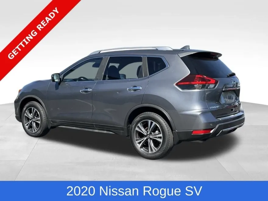 2020 Nissan Rogue SV photo 1