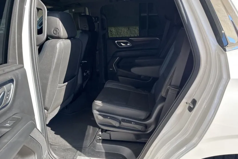 2022 Chevrolet Tahoe High Country photo 1
