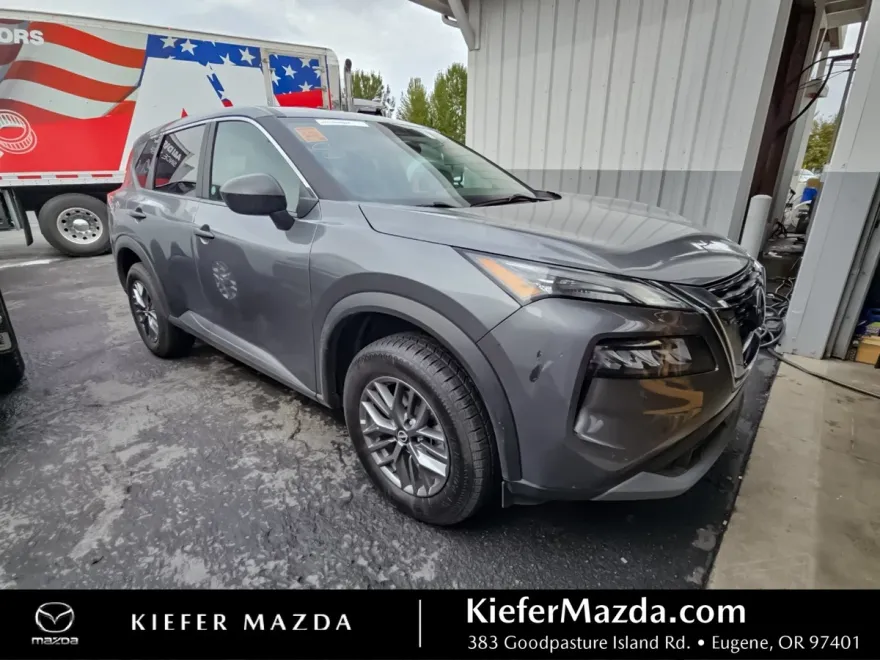 2023 Nissan Rogue S photo 1