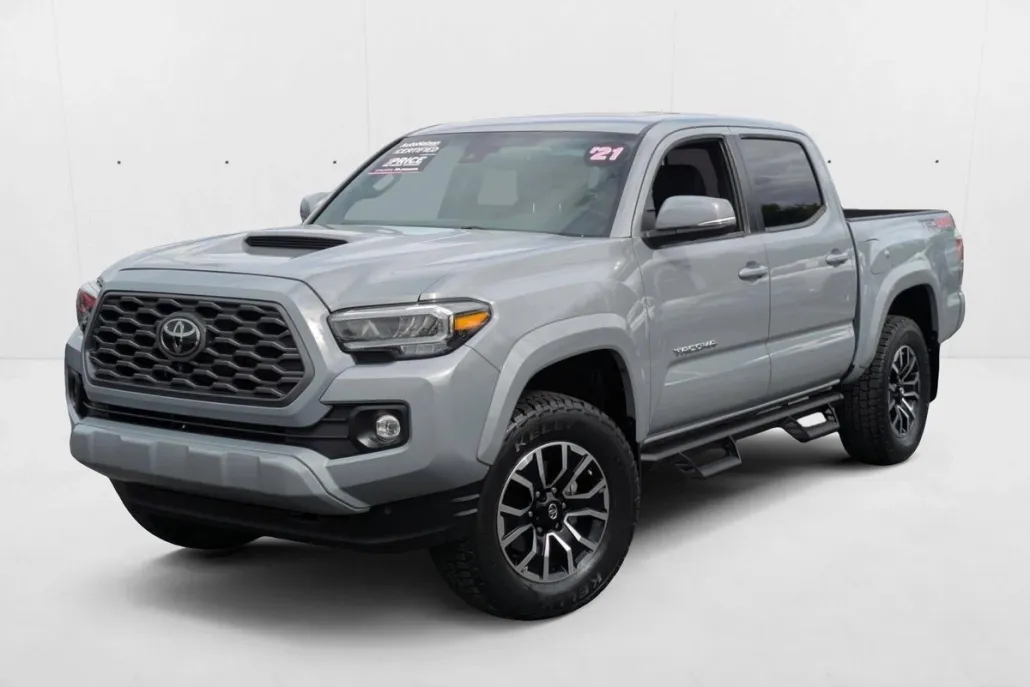 2021 Toyota Tacoma 4x4 SR photo 1