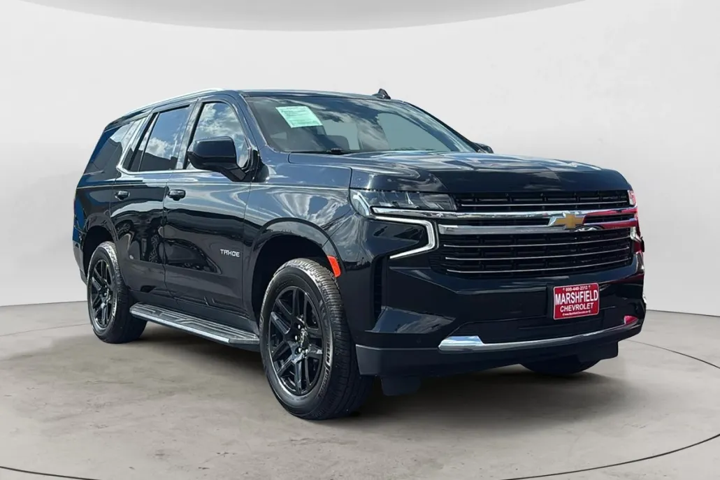 2023 Chevrolet Tahoe LT photo 1