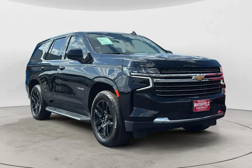 2023 Chevrolet Tahoe LT photo 1