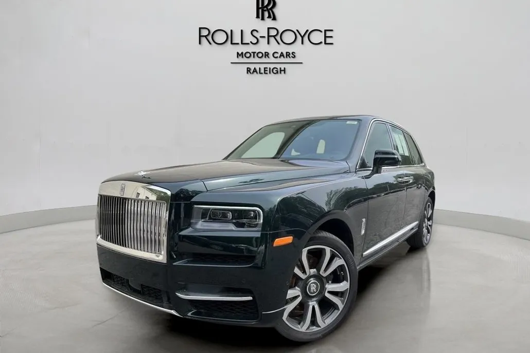2021 Rolls Royce Cullinan photo 1