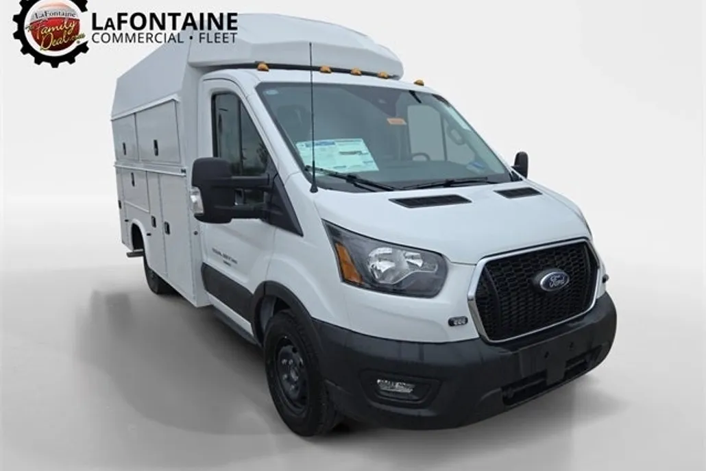 2025 Ford Transit photo 1