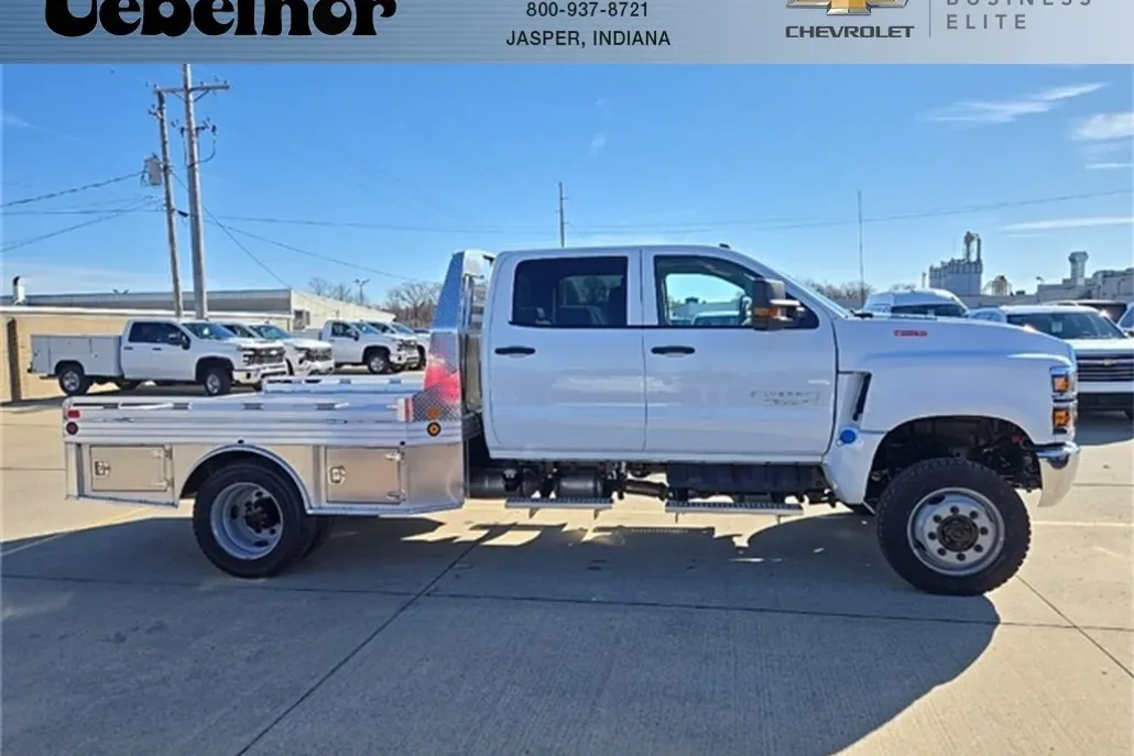 2024 Chevrolet Silverado 4500HD Work Truck photo 1