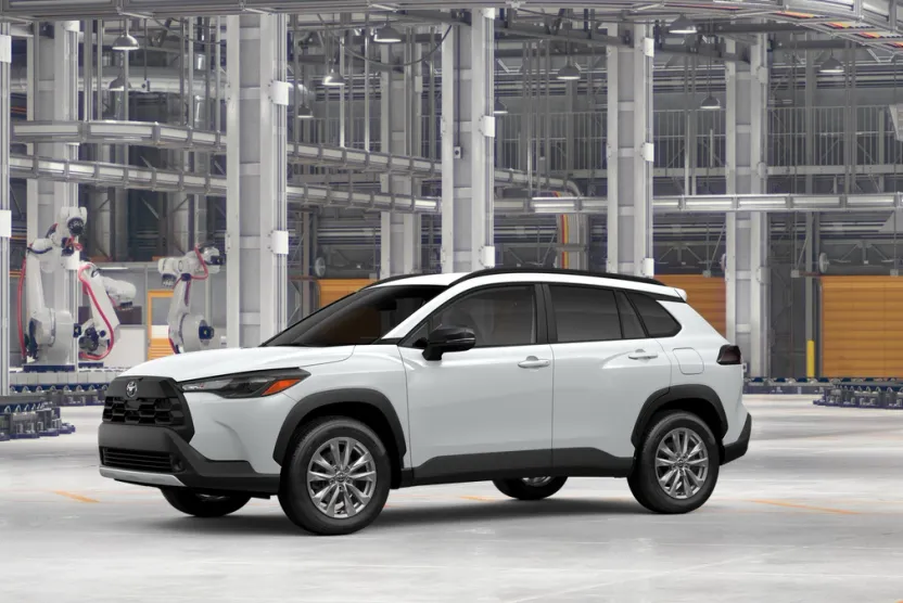 2026 Toyota Corolla Cross LE photo 1