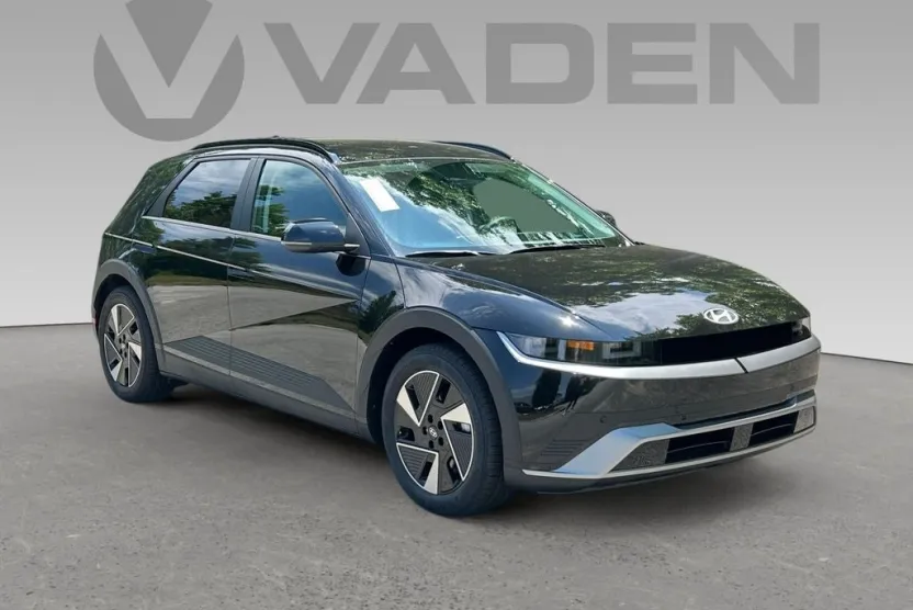 2025 Hyundai Ioniq 5 SEL photo 1