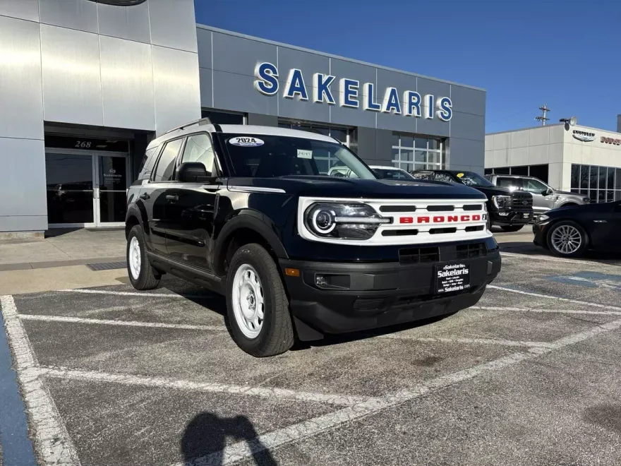 2024 Ford Bronco Sport Heritage photo 1