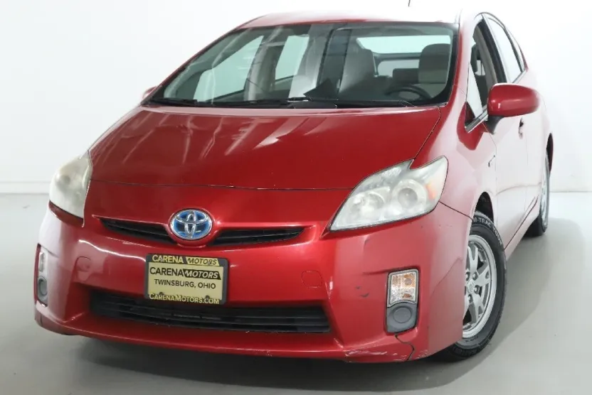 2011 Toyota Prius One photo 1