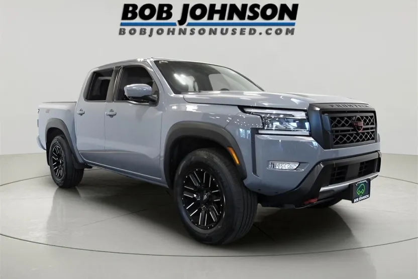 2022 Nissan Frontier Crew Cab S photo 1