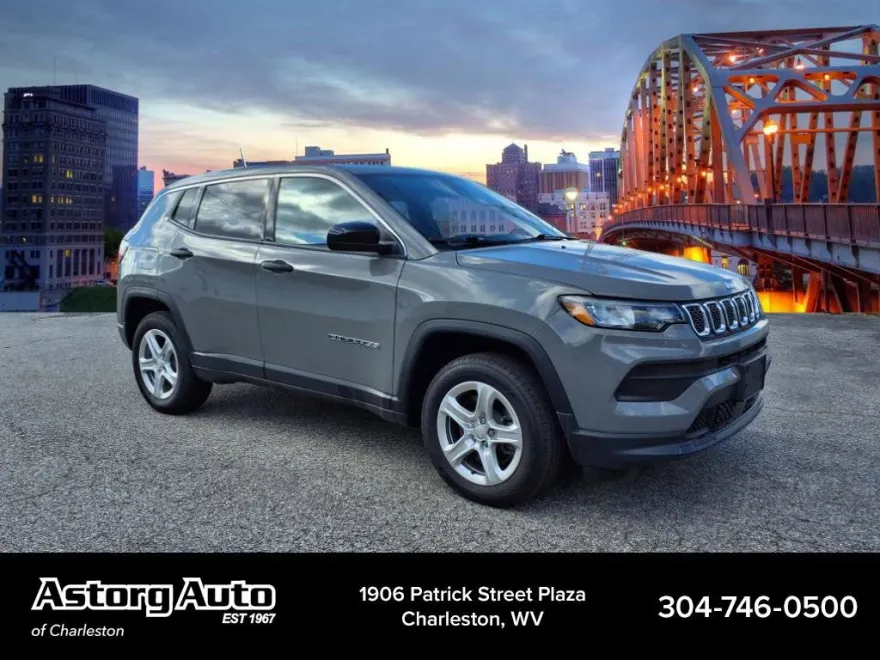 2023 Jeep Compass Sport photo 1