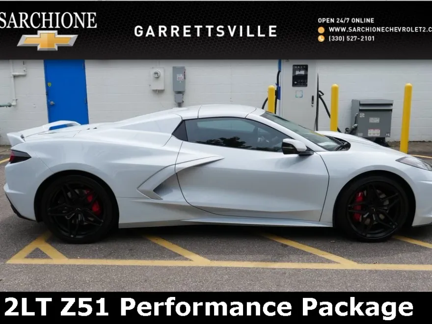 2024 Chevrolet Corvette Stingray 2LT photo 1