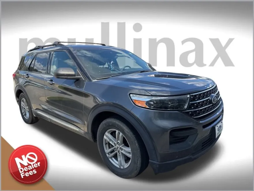 2020 Ford Explorer XLT photo 1
