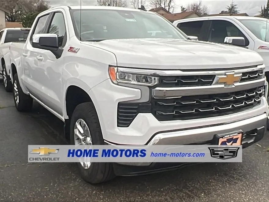 2025 Chevrolet Silverado 1500 LT photo 1