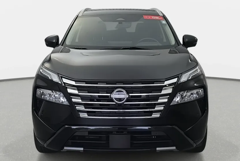 2024 Nissan Rogue Platinum photo 1