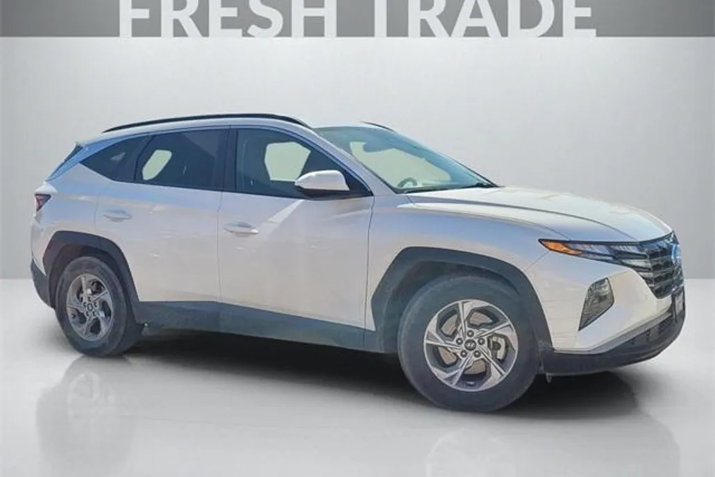 2024 Hyundai Tucson SEL photo 1