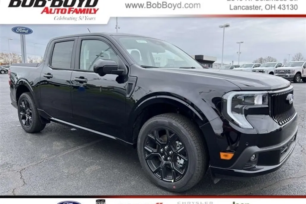 2025 Ford Maverick Lariat photo 1