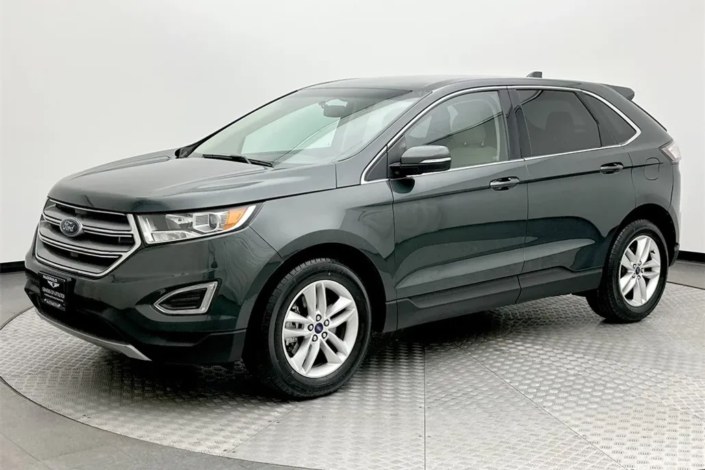 2015 Ford Edge SEL photo 1