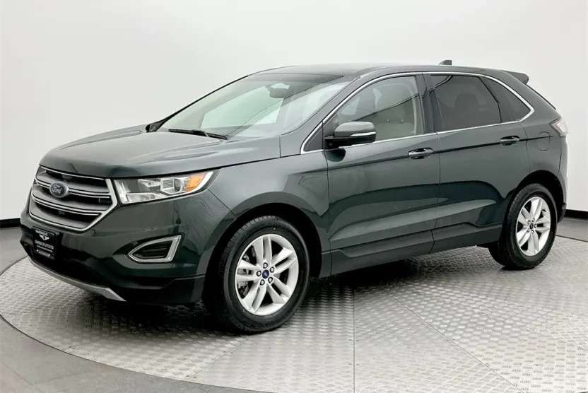2015 Ford Edge SEL photo 1