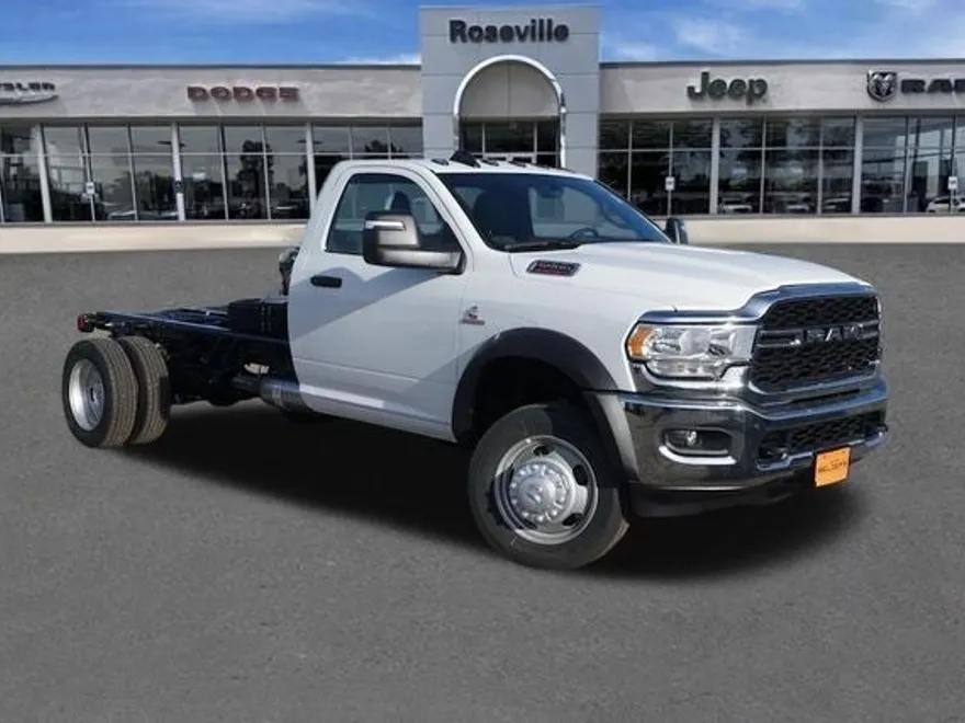 2024 Ram 5500 Tradesman photo 1