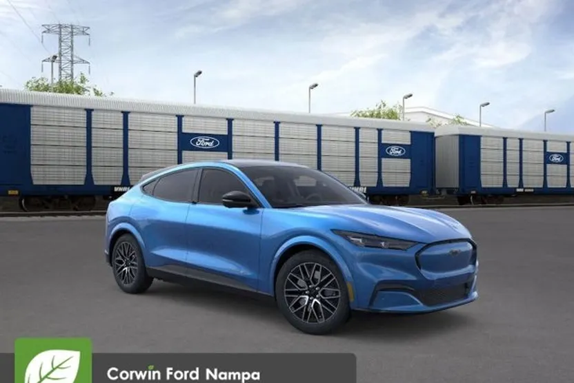 2025 Ford Mustang Mach-E Premium photo 1