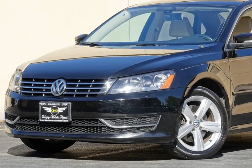 2015 Volkswagen Passat TDI SE photo 1