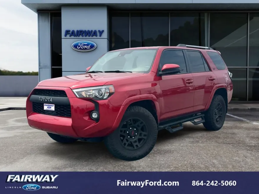 2022 Toyota 4Runner SR5 photo 1