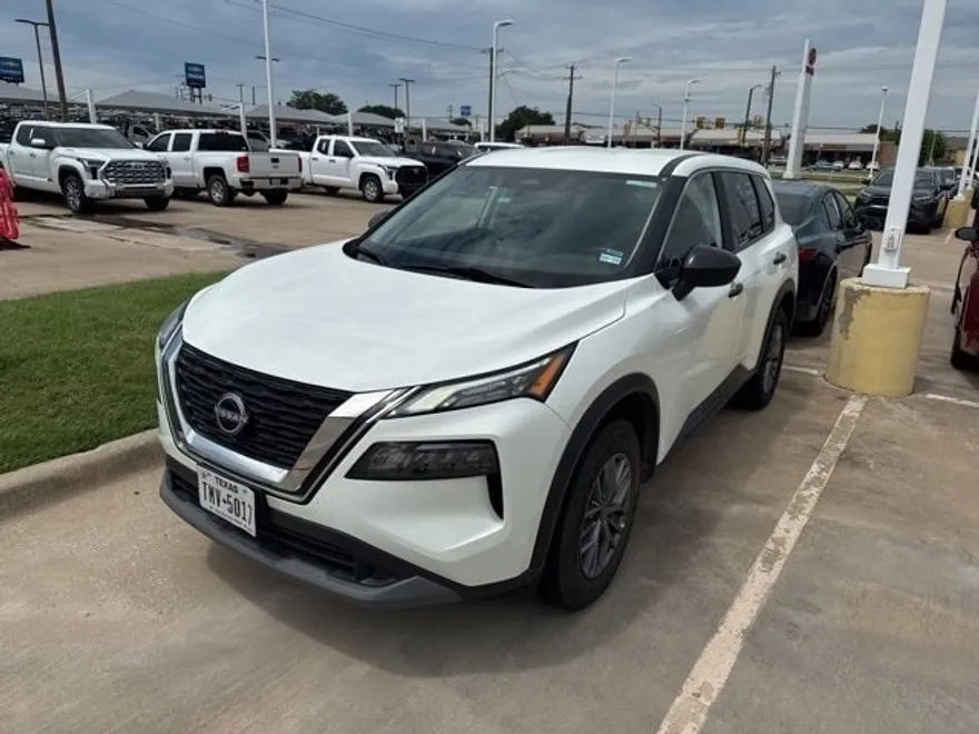 2023 Nissan Rogue S photo 1