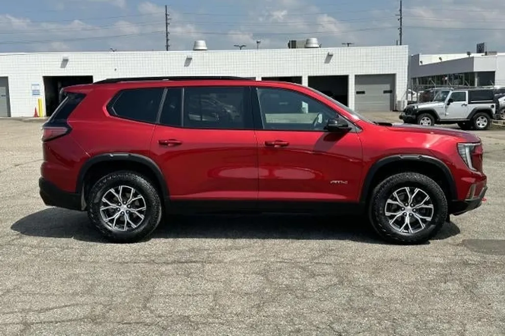 2024 Gmc Acadia AT4 photo 1
