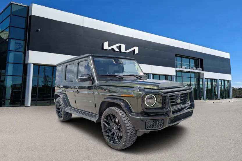 2025 Mercedes Benz G 550 photo 1