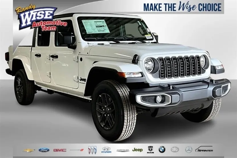 2025 Jeep Gladiator Sport S photo 1