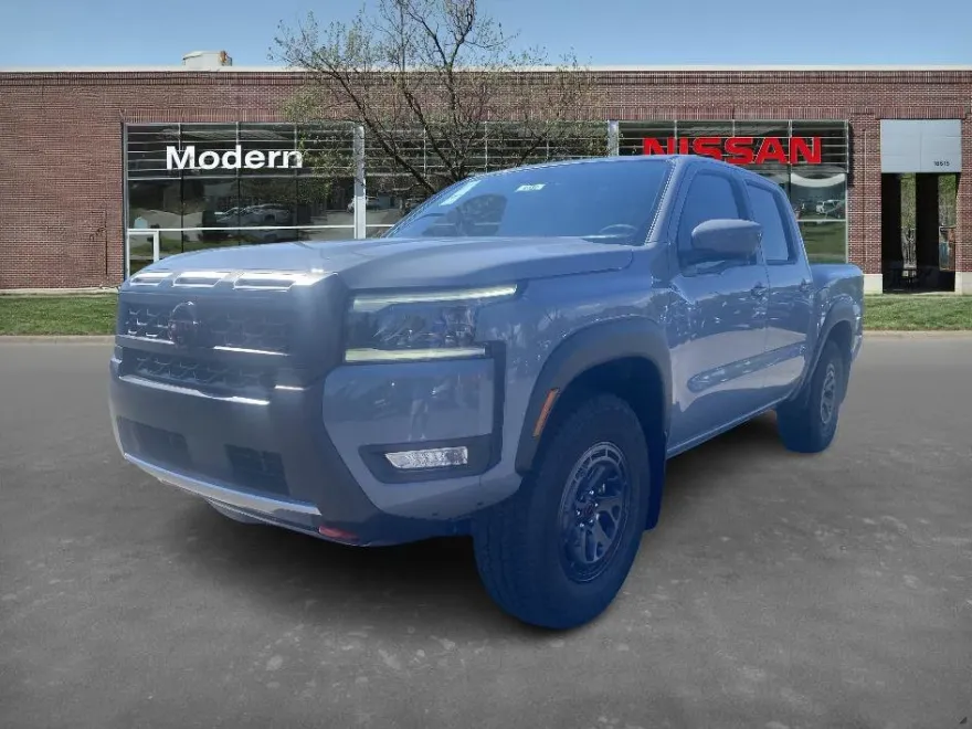2026 Nissan Frontier Crew Cab PRO-4X photo 1