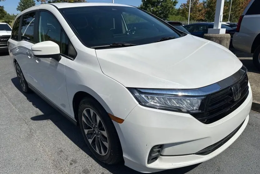 2023 Honda Odyssey EX-L photo 1