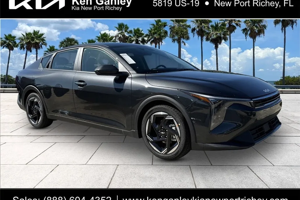 2025 Kia K4 EX photo 1