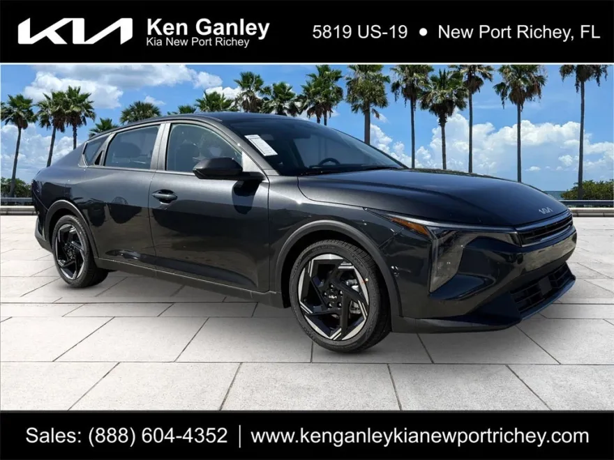 2025 Kia K4 EX photo 1