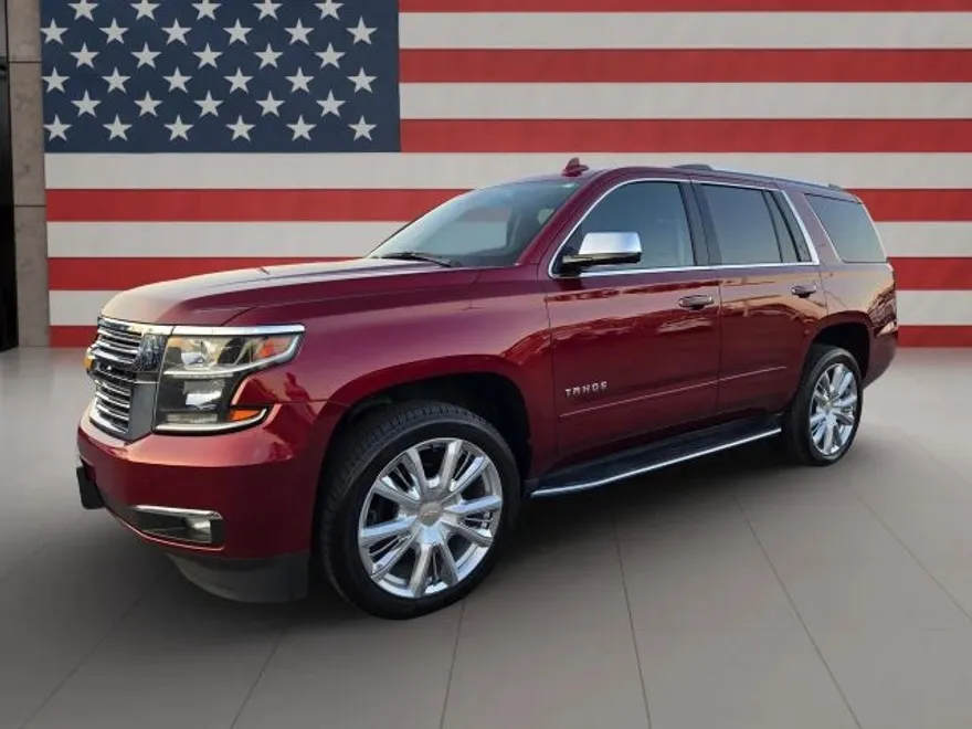 2020 Chevrolet Tahoe Premier photo 1