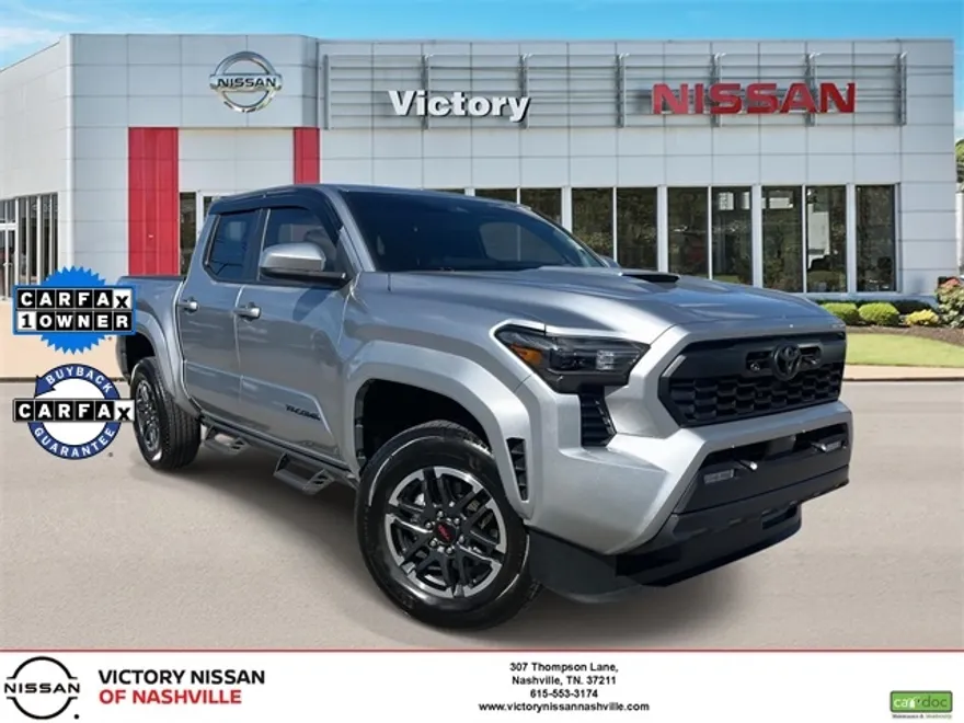 2025 Toyota Tacoma TRD Sport photo 1