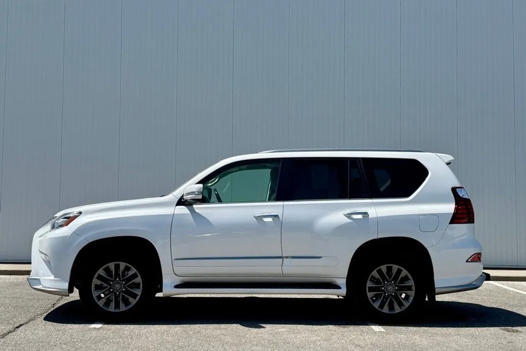 2019 Lexus GX 460 photo 1
