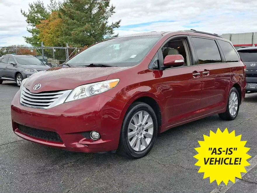 2013 Toyota Sienna Limited photo 1