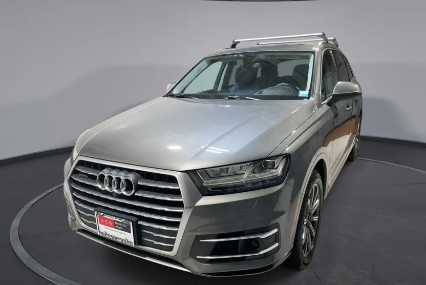 2017 Audi Q7 Prestige photo 1