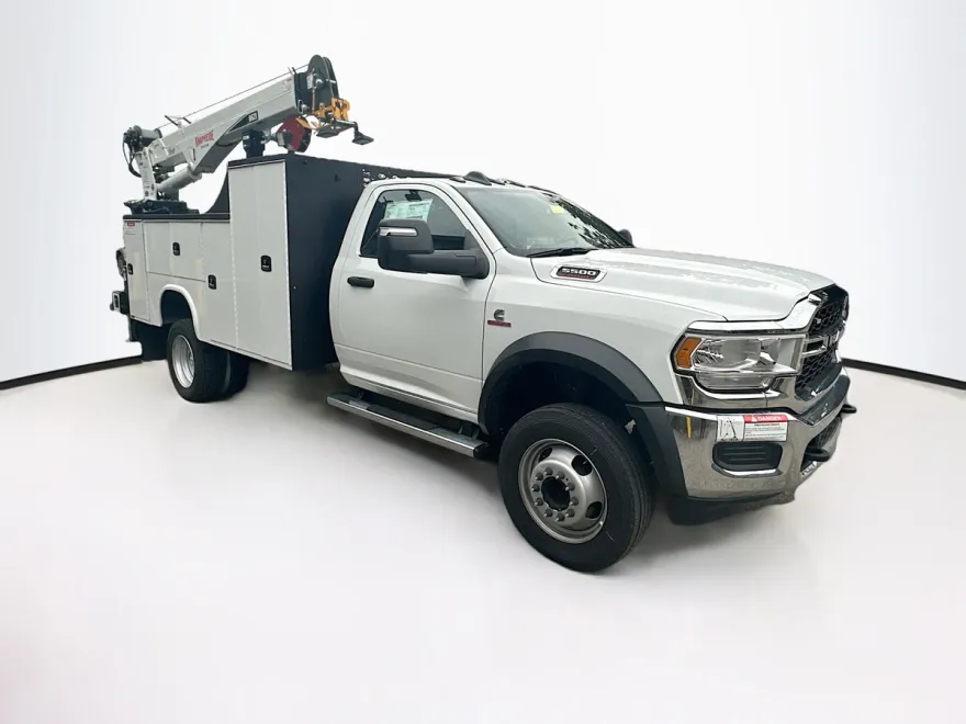2024 Ram 5500 Tradesman SLT photo 1