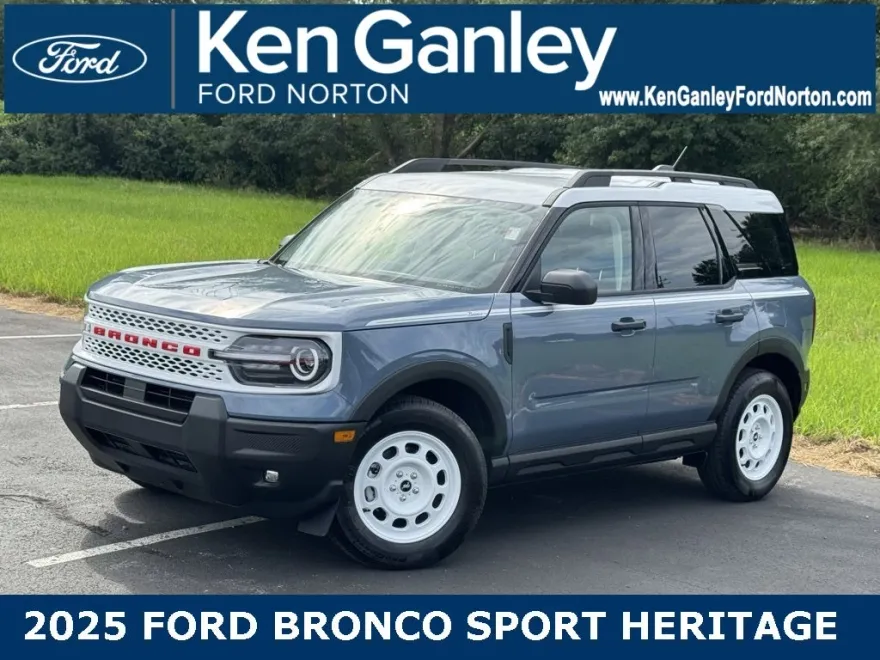 2025 Ford Bronco Sport Heritage photo 1